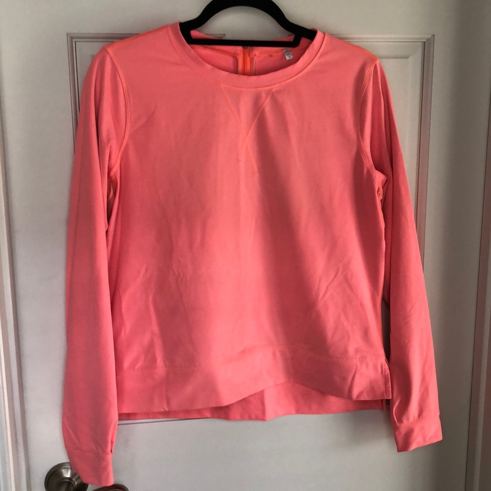 lululemon athletica • Coral Pullover/Rash Guard